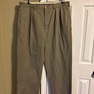Ralph Lauren Men's green Andrew Chinos size 36